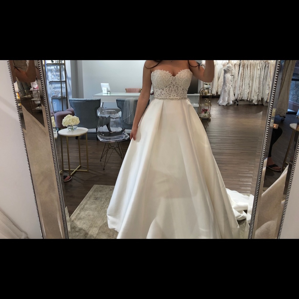 Wedding dress and rhinestone belt!